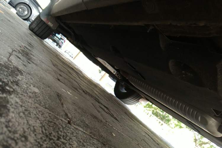 Used Hongqi HS5 2025 2.0T Two-Wheel Drive Flagship Pro Edition Chassis Rear Left