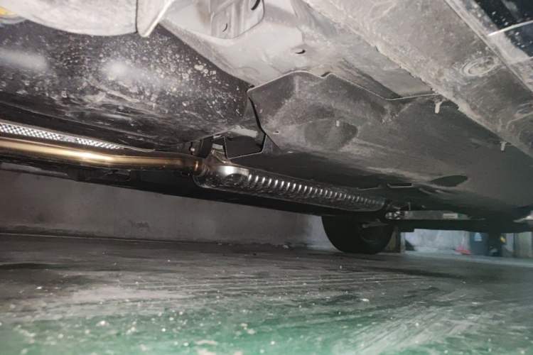 Used Hongqi HS5 2025 2.0T All-Wheel-Drive Flagship Pro Edition Chassis Rear Right