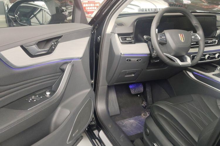 Used Hongqi HS5 2025 2.0T Two-Wheel Drive Flagship Pro Edition Driver Seat