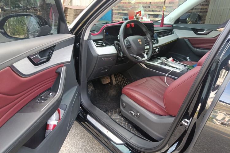 Used Hongqi HS5 2025 2.0T Two-Wheel Drive Flagship Pro Edition Driver Seat