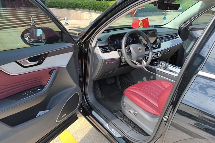 Used Hongqi HS5 2025 2.0T Two-Wheel Drive Flagship Pro Edition Driver Seat