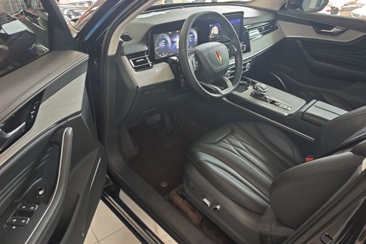 Used Hongqi HS5 2025 2.0T Two-Wheel Drive 600 000-Vehicle Commemorative Edition Driver Seat