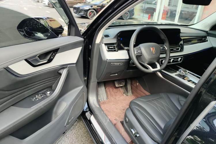 Used Hongqi HS5 2025 2.0T Two-Wheel Drive Flagship Pro Edition Driver Seat