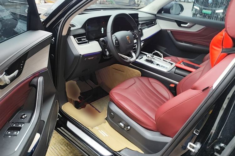 Used Hongqi HS5 2025 2.0T Two-Wheel Drive Flagship Pro Edition Driver Seat