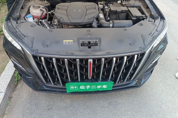Used Hongqi HS5 2025 2.0T Two-Wheel Drive 600 000-Vehicle Commemorative Edition Engine Bay
