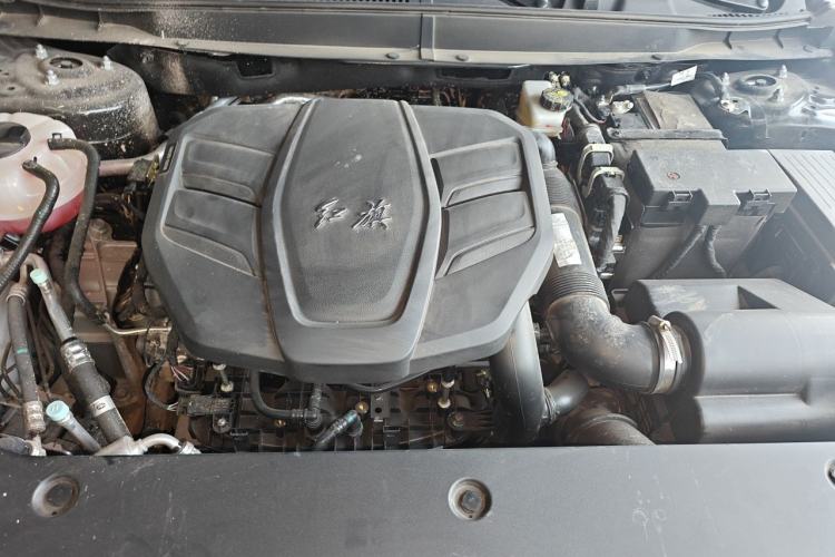 Used Hongqi HS5 2025 2.0T Two-Wheel-Drive Xuan Ying Edition Engine Bay