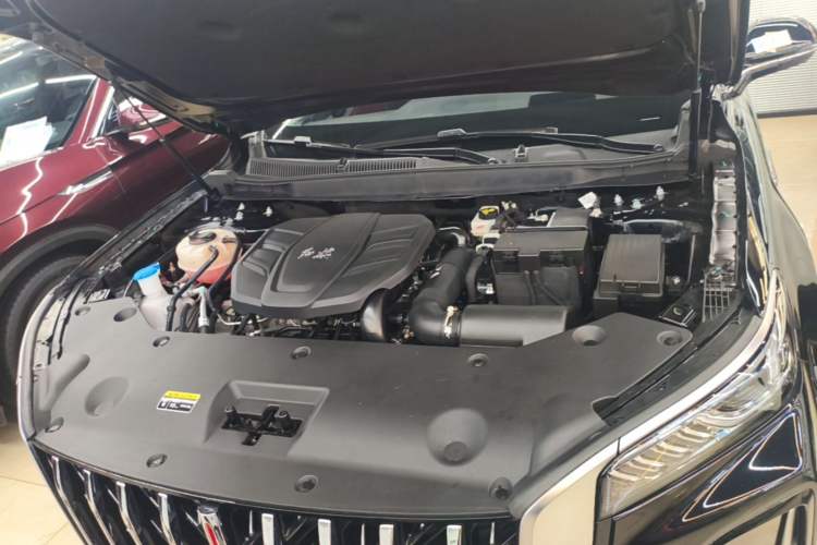 Used Hongqi HS5 2025 2.0T Two-Wheel Drive Flagship Pro Edition Engine Bay