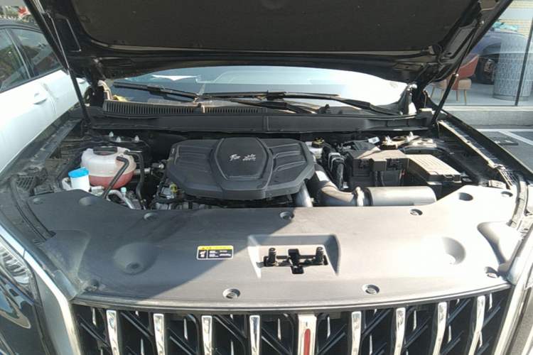 Used Hongqi HS5 2025 2.0T Two-Wheel Drive Flagship Pro Edition Engine Bay