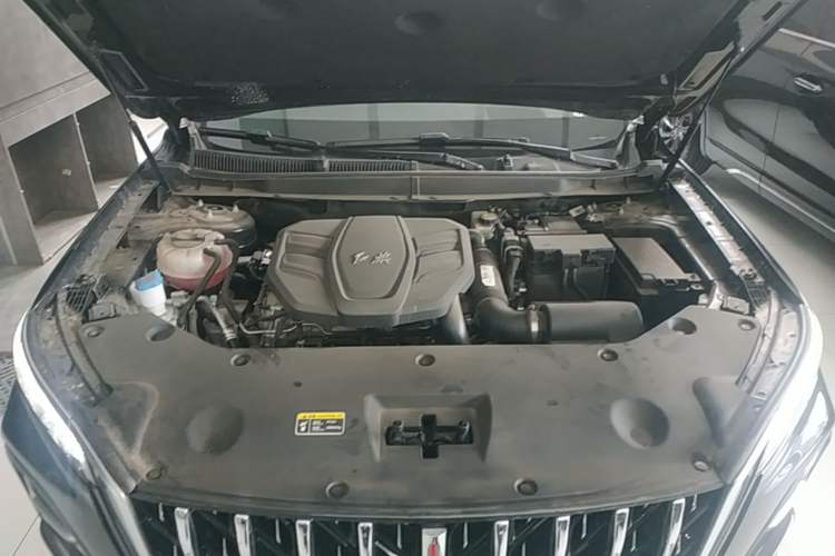 Used Hongqi HS5 2025 2.0T Two-Wheel Drive Flagship Pro Edition Engine Bay