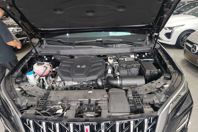 Used Hongqi HS5 2025 2.0T Two-Wheel-Drive Flagship Pro Edition Engine Bay