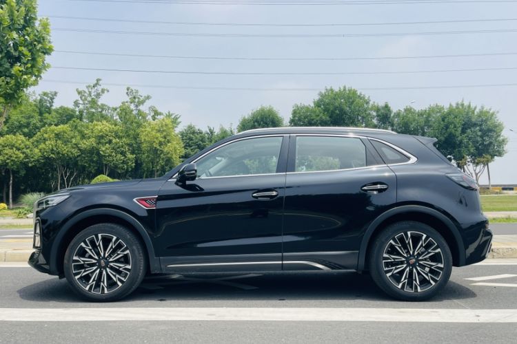 Used Hongqi HS5 2025 2.0T All-Wheel-Drive Flagship Pro Edition Exterior 1