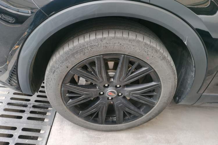 Used Hongqi HS5 2025 2.0T Two-Wheel-Drive Xuan Ying Edition Exterior 4