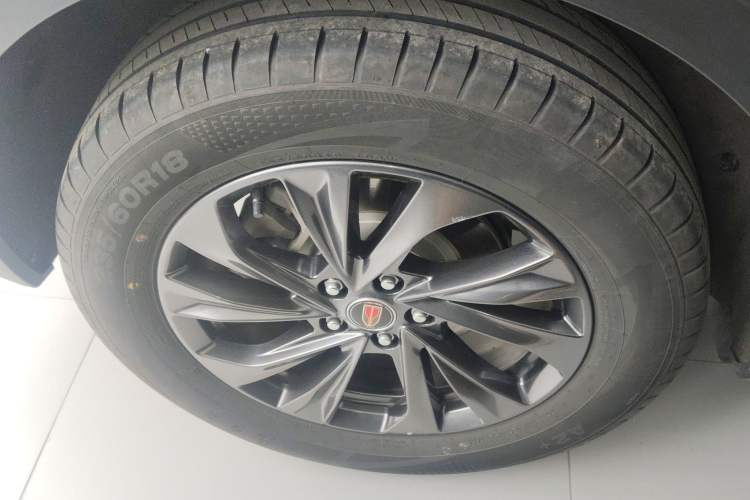 Used Hongqi HS5 2025 2.0T Two-Wheel Drive Flagship Pro Edition Exterior 5