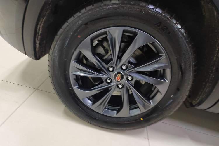 Used Hongqi HS5 2025 2.0T Two-Wheel Drive Flagship Pro Edition Exterior 5