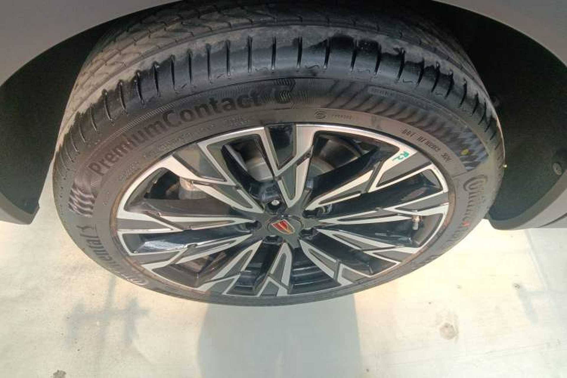 Used Hongqi HS5 2025 2.0T All-Wheel-Drive Flagship Pro Edition Exterior 5