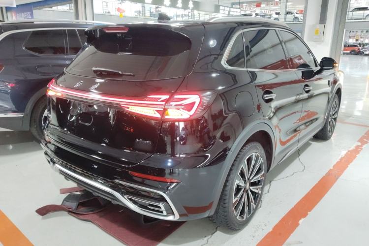 Used Hongqi HS5 2025 2.0T All-Wheel-Drive Flagship Pro Edition Exterior 5