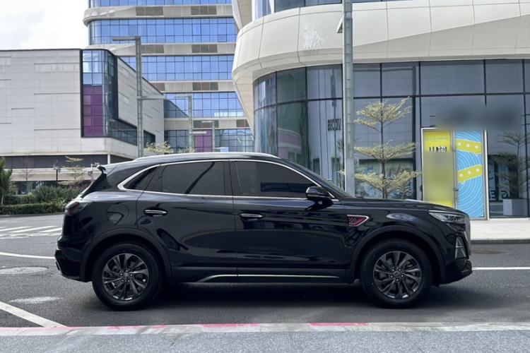 Used Hongqi HS5 2025 2.0T Two-Wheel Drive Flagship Pro Edition Exterior 5