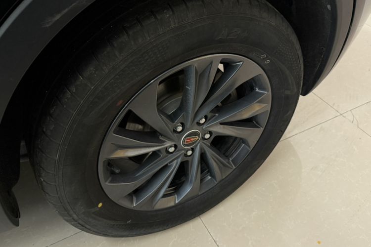Used Hongqi HS5 2025 2.0T Two-Wheel Drive Flagship Pro Edition Exterior 6