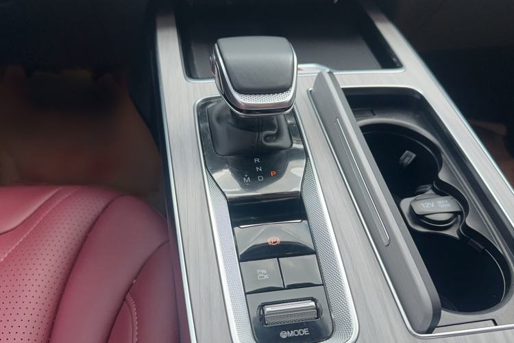 Used Hongqi HS5 2025 2.0T Two-Wheel Drive Flagship Pro Edition Gear Lever