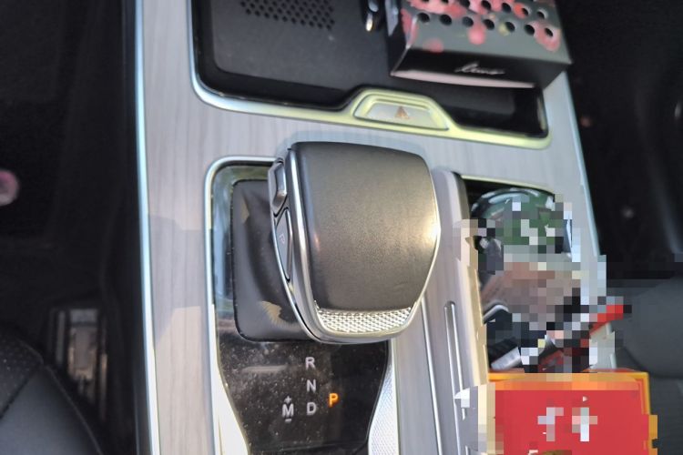 Used Hongqi HS5 2025 2.0T Two-Wheel-Drive Xuan Ying Edition Gear Lever
