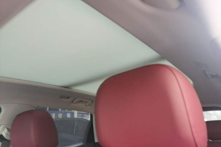 Used Hongqi HS5 2025 2.0T All-Wheel-Drive Flagship Pro Edition Headliner
