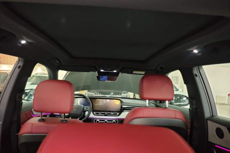 Used Hongqi HS5 2025 2.0T All-Wheel-Drive Xuan Ying Version Headliner
