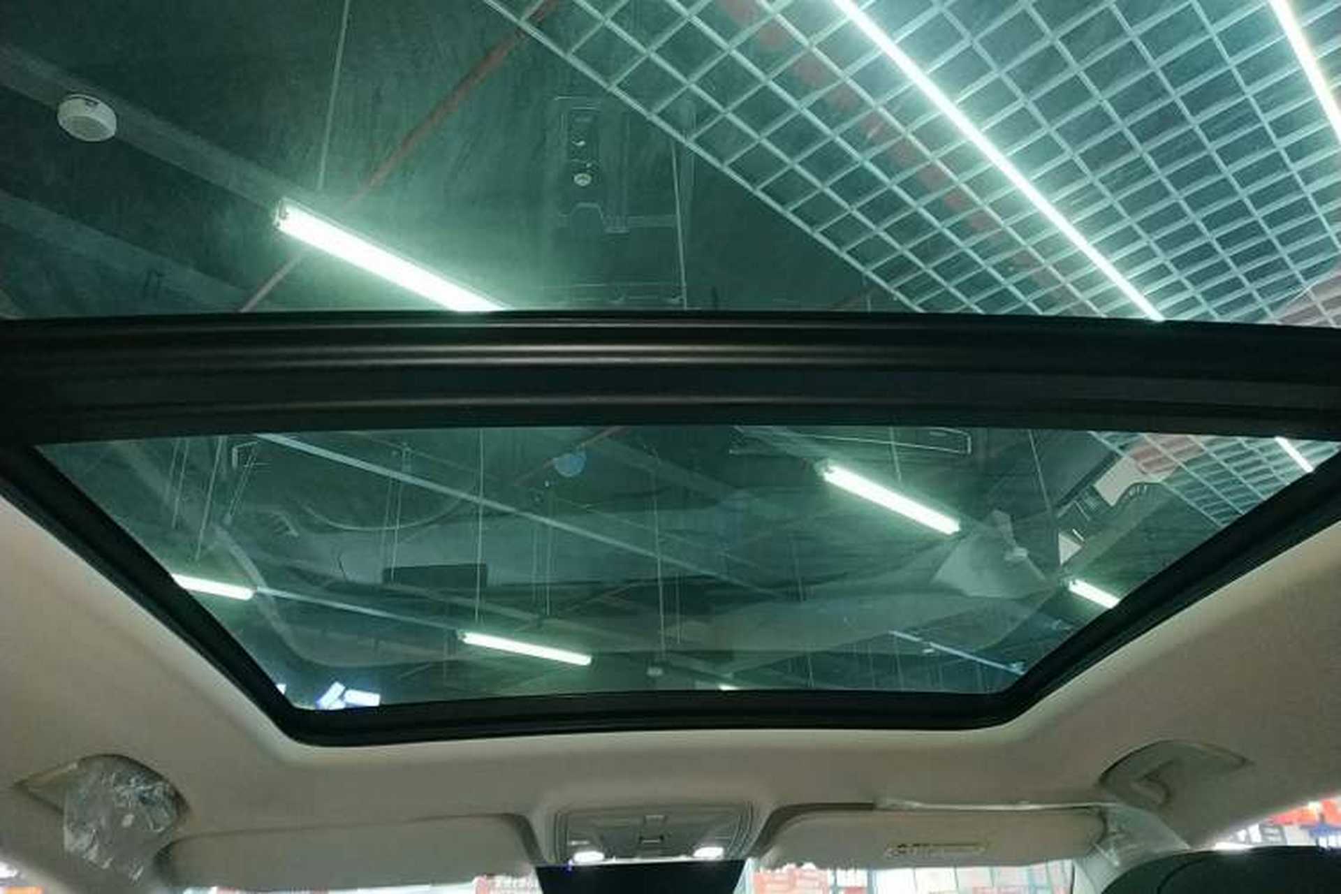 Used Hongqi HS5 2025 2.0T Two-Wheel Drive Flagship Pro Edition Headliner