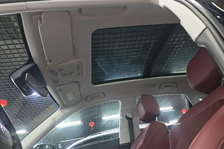 Used Hongqi HS5 2025 2.0T All-Wheel-Drive Flagship Pro Edition Headliner