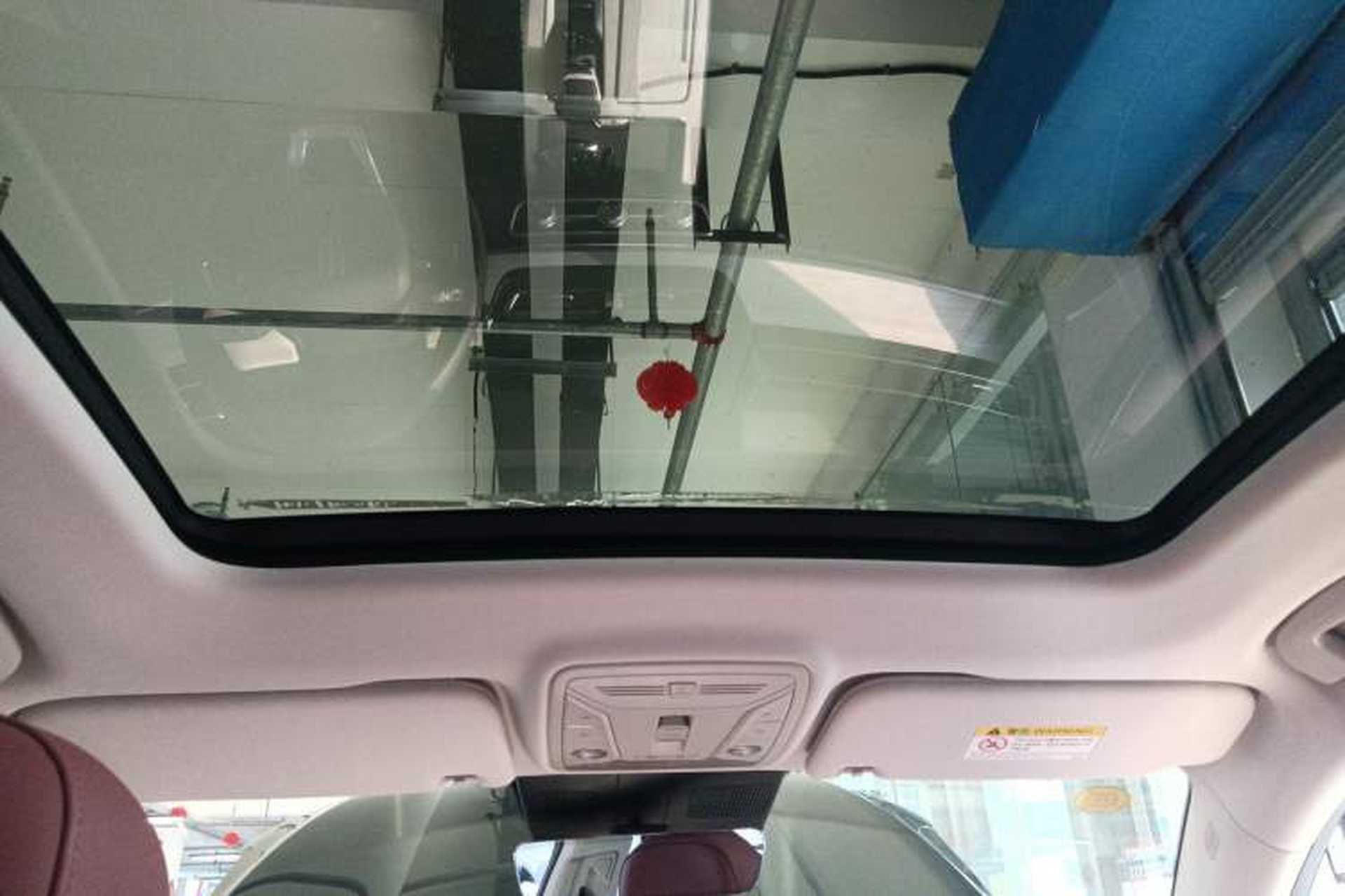 Used Hongqi HS5 2025 2.0T All-Wheel-Drive Flagship Pro Edition Headliner