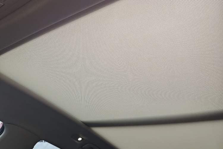 Used Hongqi HS5 2025 2.0T Two-Wheel Drive Flagship Pro Edition Headliner