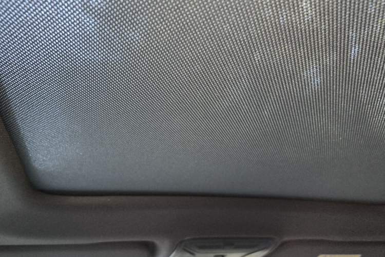 Used Hongqi HS5 2025 2.0T Two-Wheel-Drive Xuan Ying Edition Headliner