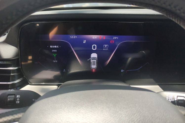 Used Hongqi HS5 2025 2.0T All-Wheel-Drive Flagship Pro Edition Instrument Cluster