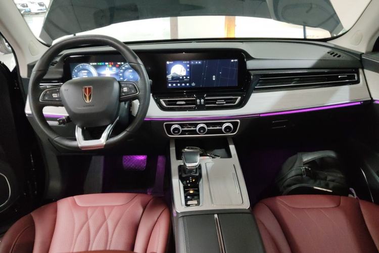 Used Hongqi HS5 2025 2.0T All-Wheel-Drive Flagship Pro Edition Interior 2