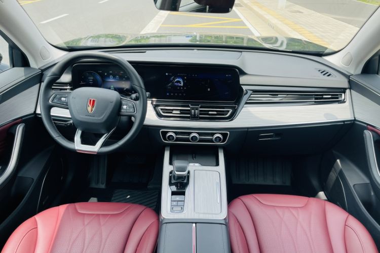 Used Hongqi HS5 2025 2.0T All-Wheel-Drive Flagship Pro Edition Interior 8