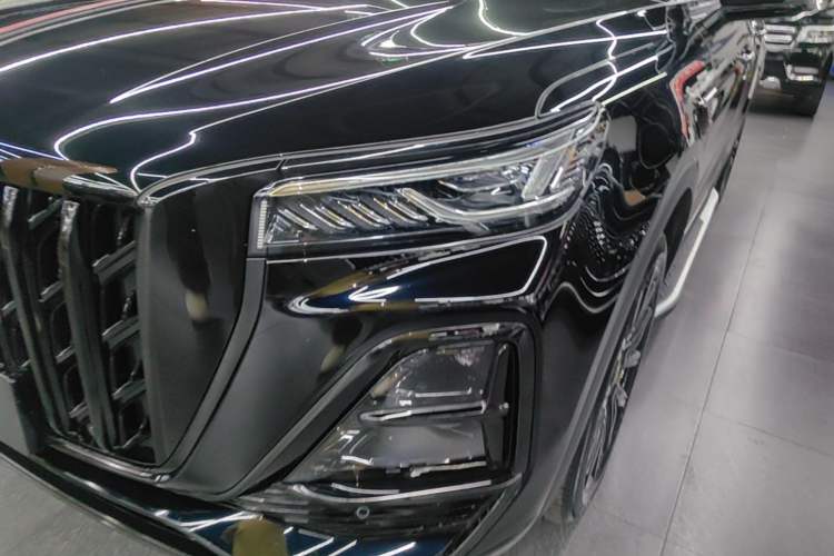 Used Hongqi HS5 2025 2.0T All-Wheel-Drive Xuan Ying Version Left Front Headlight