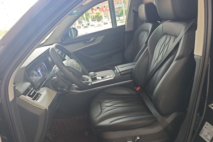 Used Hongqi HS5 2025 2.0T Two-Wheel Drive 600 000-Vehicle Commemorative Edition Left Front Seat