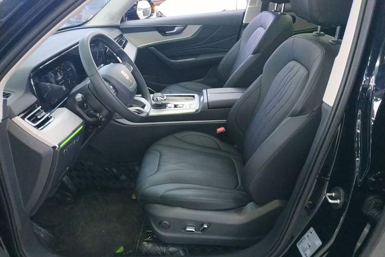 Used Hongqi HS5 2025 2.0T Two-Wheel Drive Flagship Pro Edition Left Front Seat