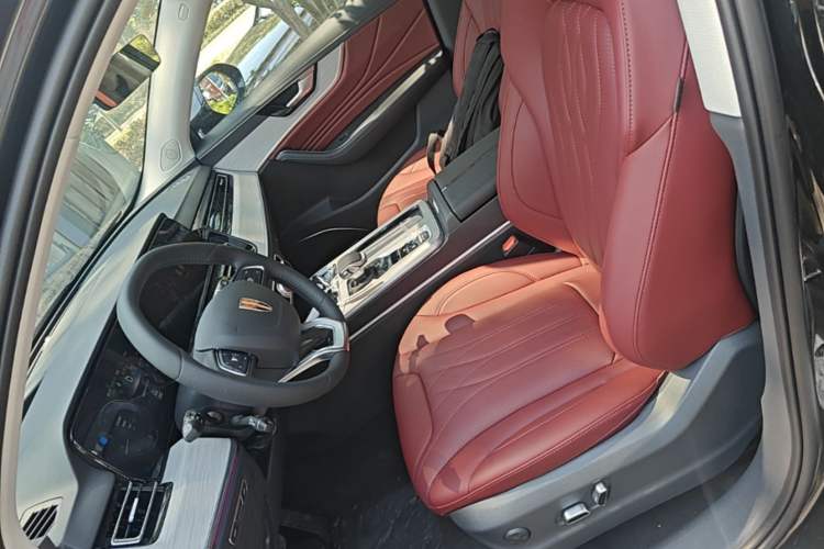 Used Hongqi HS5 2025 2.0T Two-Wheel Drive Flagship Pro Edition Left Front Seat