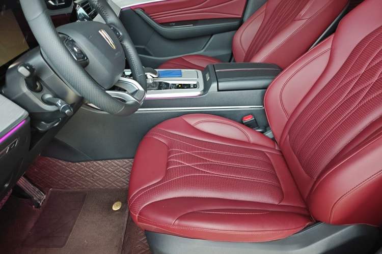 Used Hongqi HS5 2025 2.0T Two-Wheel-Drive Xuan Ying Edition Left Front Seat