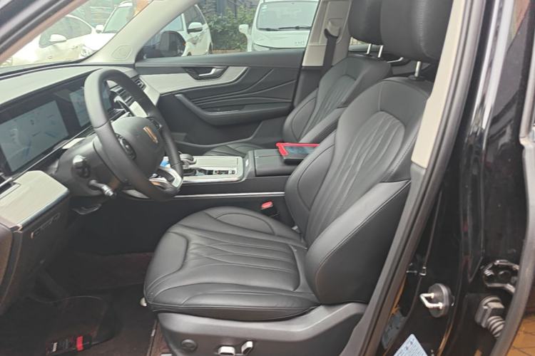 Used Hongqi HS5 2025 2.0T Two-Wheel Drive 600 000-Vehicle Commemorative Edition Left Front Seat