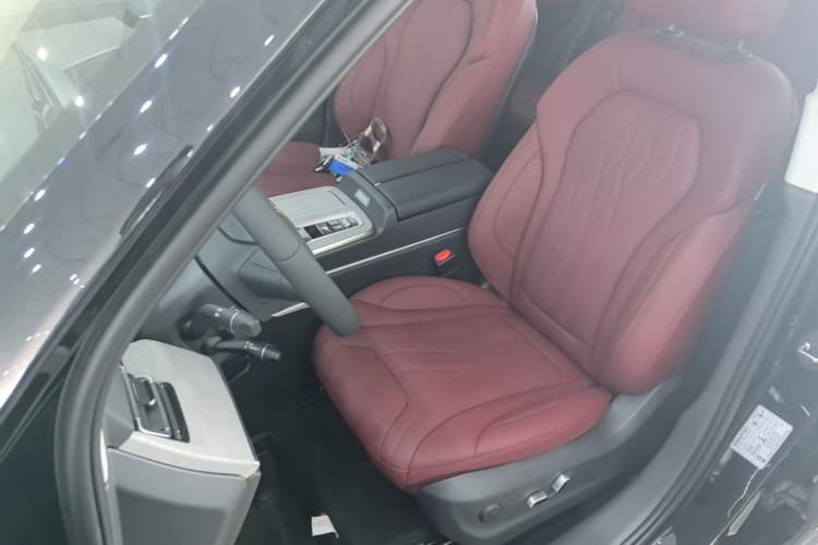 Used Hongqi HS5 2025 2.0T Two-Wheel Drive Flagship Pro Edition Left Front Seat