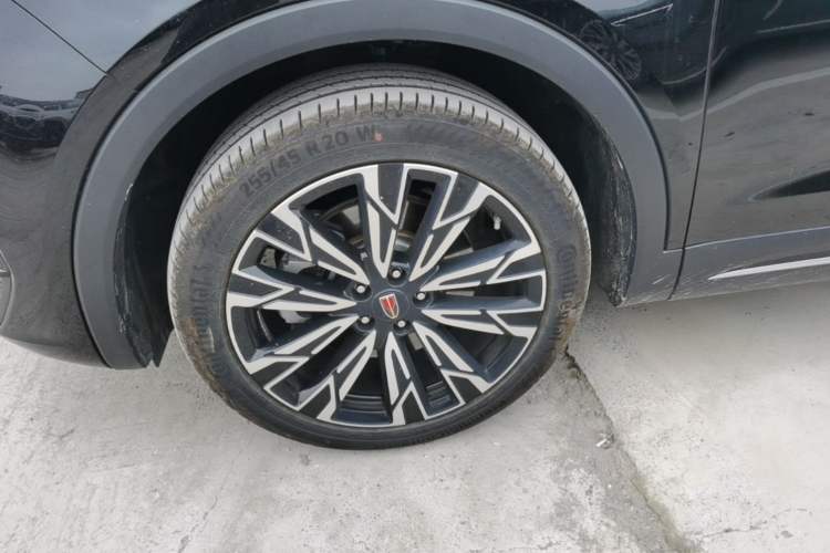 Used Hongqi HS5 2025 2.0T All-Wheel-Drive Flagship Pro Edition Left Front Wheel Hub