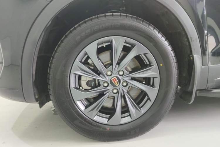 Used Hongqi HS5 2025 2.0T Two-Wheel Drive Flagship Pro Edition Left Front Wheel Hub