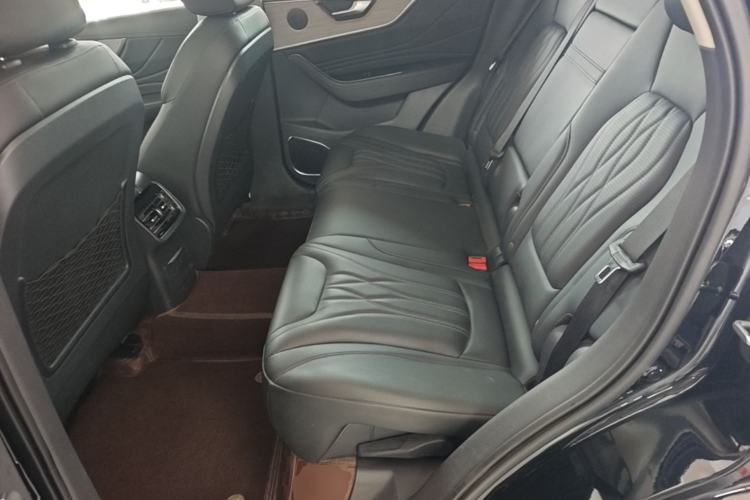 Used Hongqi HS5 2025 2.0T Two-Wheel Drive 600 000-Vehicle Commemorative Edition Left Rear Seat