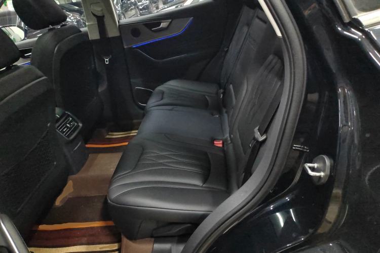 Used Hongqi HS5 2025 2.0T Two-Wheel Drive Flagship Pro Edition Left Rear Seat