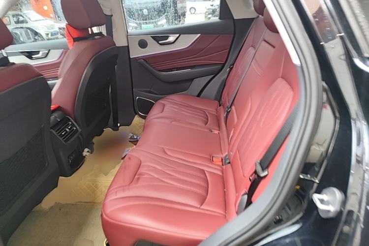 Used Hongqi HS5 2025 2.0T Two-Wheel Drive Flagship Pro Edition Left Rear Seat