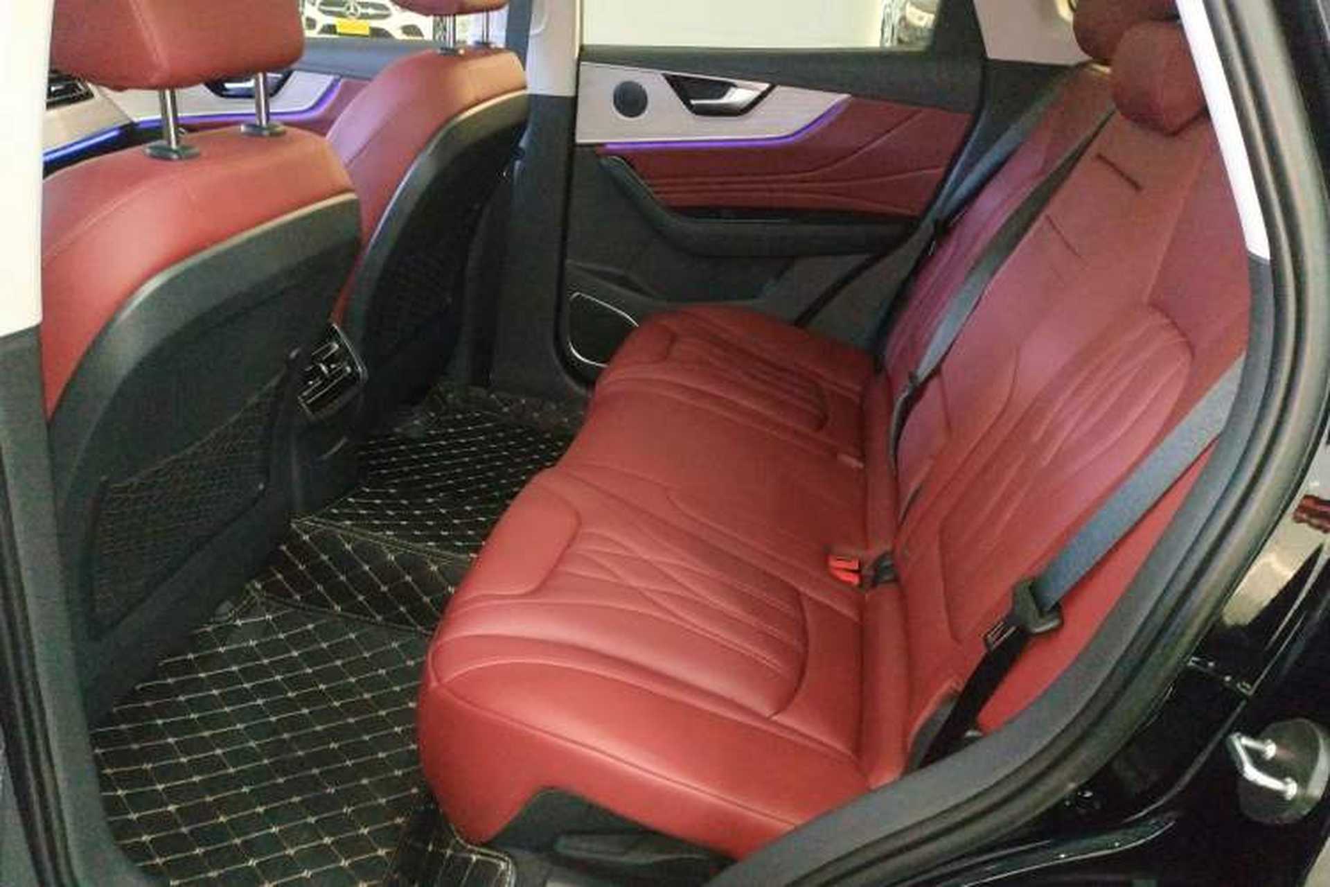 Used Hongqi HS5 2025 2.0T Two-Wheel Drive Flagship Pro Edition Left Rear Seat