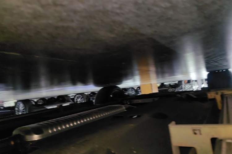 Used Hongqi HS5 2025 2.0T All-Wheel-Drive Xuan Ying Version Left Side Sill