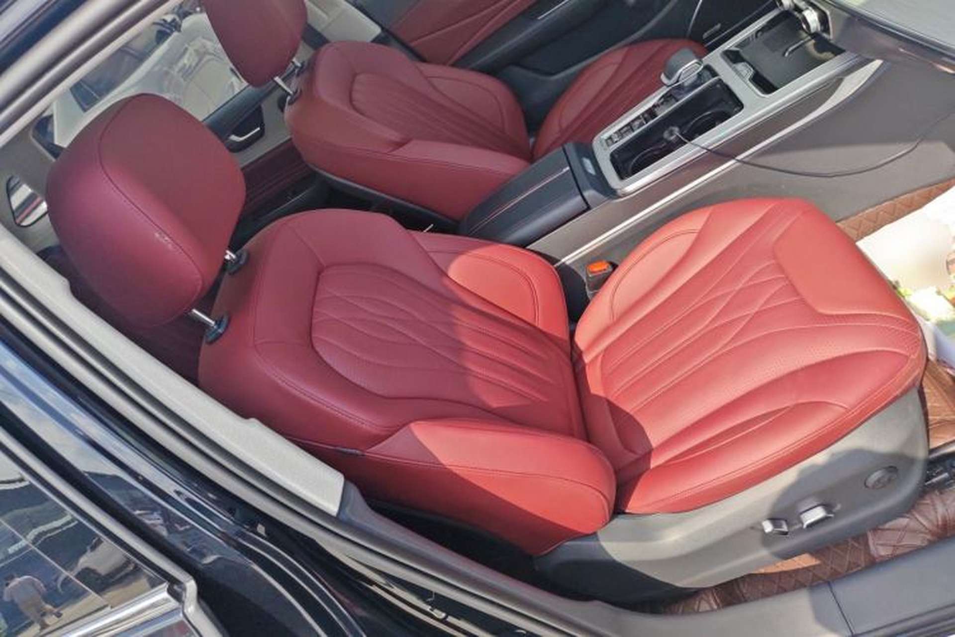 Used Hongqi HS5 2025 2.0T All-Wheel-Drive Flagship Pro Edition Right Front Seat