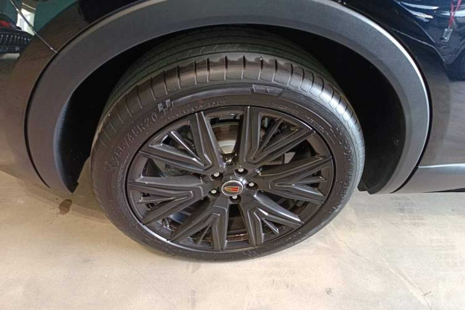 Used Hongqi HS5 2025 2.0T Two-Wheel-Drive Xuan Ying Edition Right Rear Wheel Hub